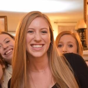 Meet your Posher, Julia